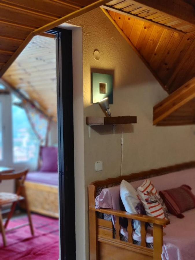 Guesthouse Theodorou Eláti Eksteriør bilde