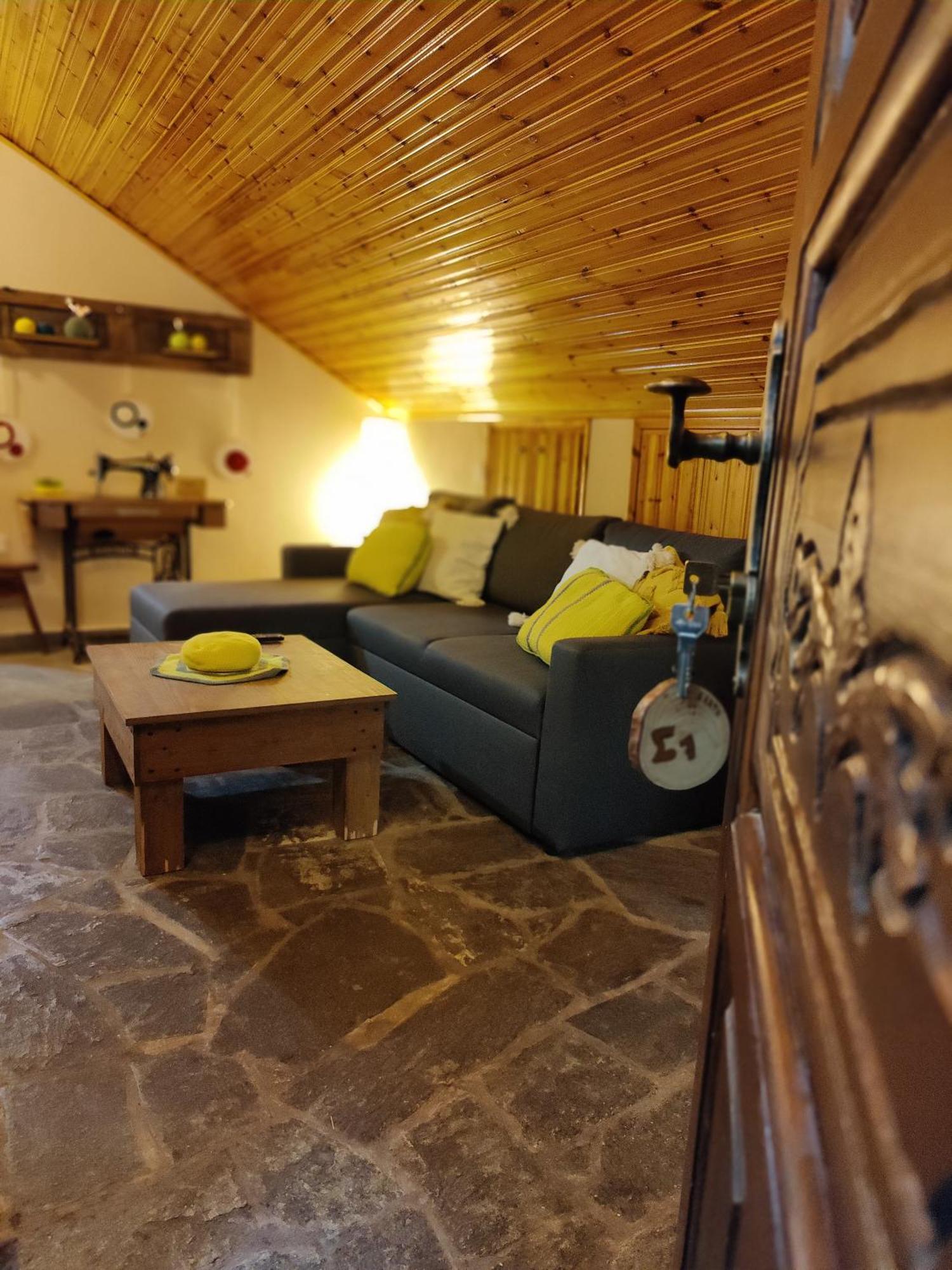 Guesthouse Theodorou Eláti Eksteriør bilde